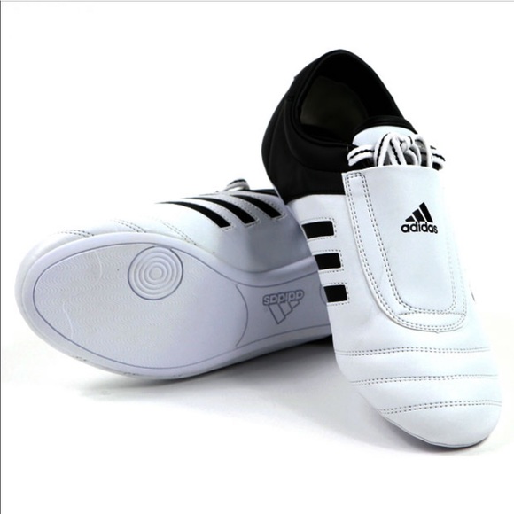 adidas Shoes - Adidas Unisex's Low-Top Adi-Kick Martial Arts Taekwondo Karate Training Shoes